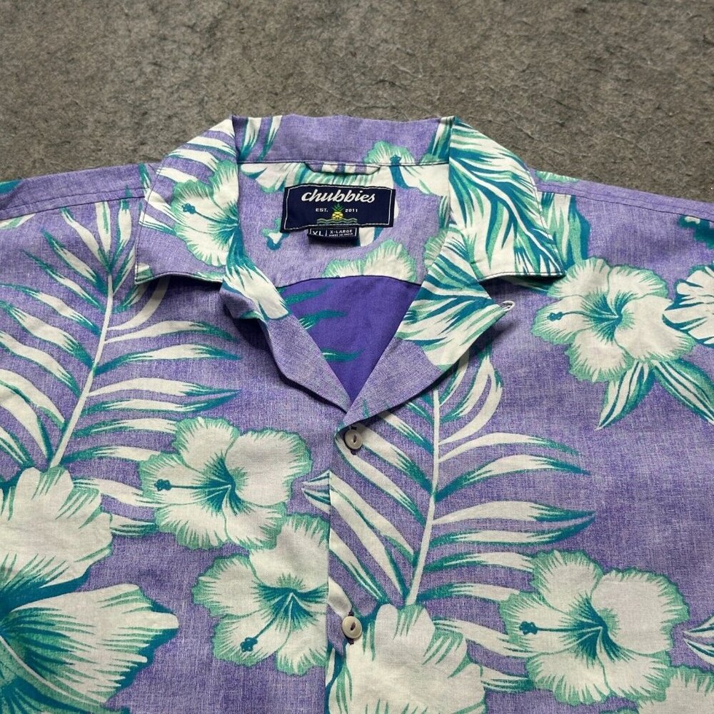 Chubbies The Lawn Chair Resort Friday Shirt Men XL Purple Tropical Camp